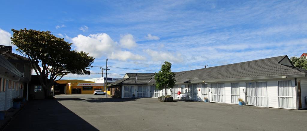 Midway Pacifica Lodge Lower Hutt Bagian luar foto